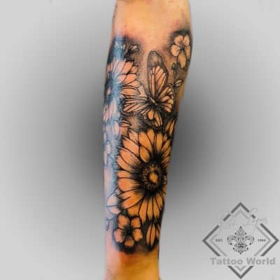 Tattoo Blumen Schmetterling