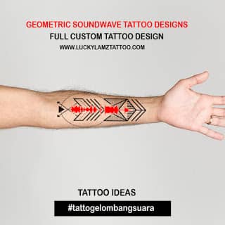 Soundwave Tattoo roter Pfeil